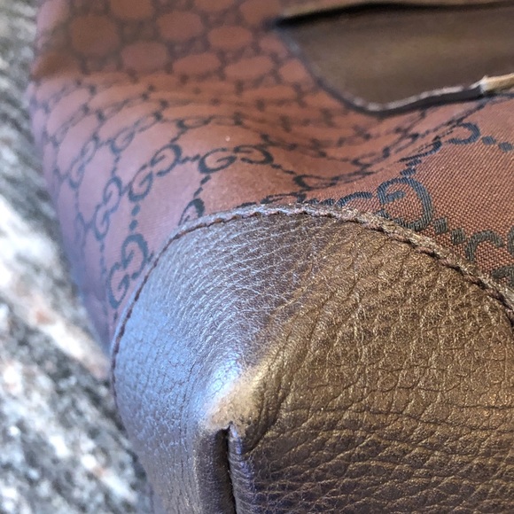 Authentic Gucci Tote - Picture 10 of 13